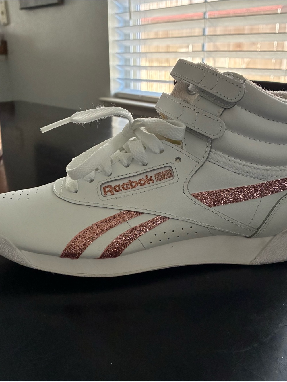Reebok High-Top Sneakers with Rose gold Metallic Stripes - Picture 3 of 5
